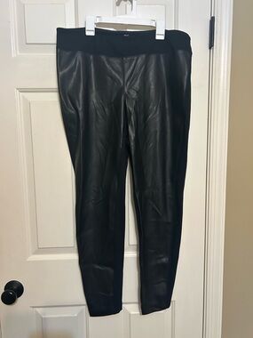 Soma smoothing faux leather ponte paints women’s xl